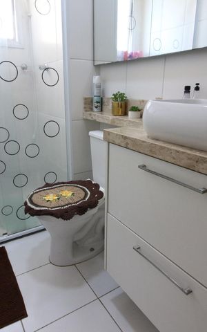 Apartamento à venda com 55m², 2 quartos e 1 vagaBanheiro Social