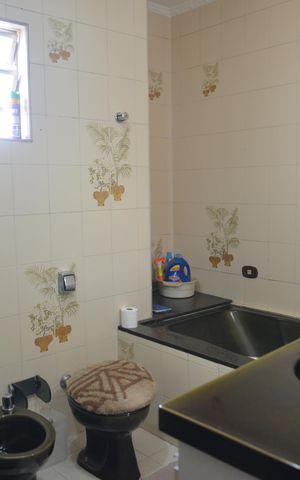 Casa à venda com 216m², 3 quartos e 2 vagasBanheiro de Serviço