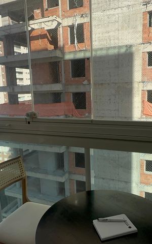 Apartamento à venda com 74m², 2 quartos e 1 vaga Apartamento à venda com 74m², 2 quartos e 1 vagaVaranda