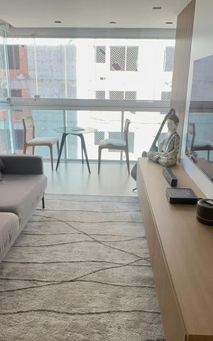 Apartamento à venda com 74m², 2 quartos e 1 vaga Apartamento à venda com 74m², 2 quartos e 1 vagaSala