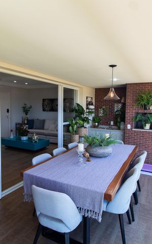 Apartamento à venda com 137m², 4 quartos e 3 vagas Apartamento à venda com 137m², 4 quartos e 3 vagasVaranda gourmet