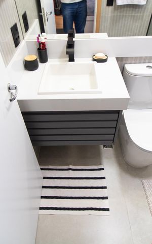 Apartamento à venda com 137m², 4 quartos e 3 vagas Apartamento à venda com 137m², 4 quartos e 3 vagasBanheiro da Suíte 2