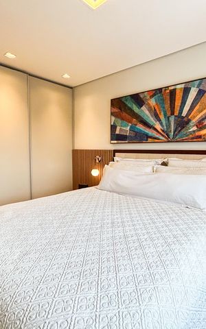 Apartamento à venda com 84m², 2 quartos e 2 vagas Apartamento à venda com 84m², 2 quartos e 2 vagasSuíte
