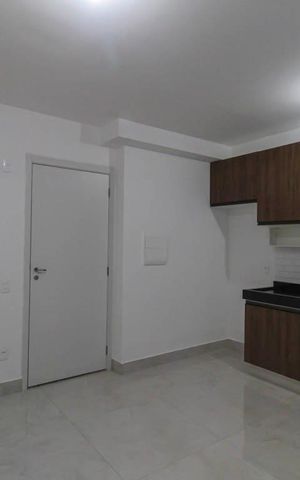 Apartamento à venda com 44m², 2 quartos e 1 vaga Apartamento à venda com 44m², 2 quartos e 1 vagaSala