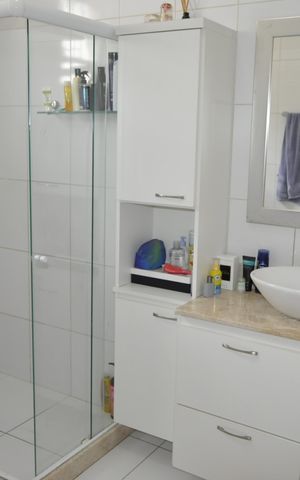 Casa de condomínio à venda com 110m², 4 quartos e 1 vagaBanheiro Social