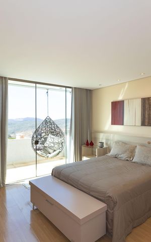 Casa de condomínio à venda com 361m², 3 quartos e 2 vagas Casa de condomínio à venda com 361m², 3 quartos e 2 vagasSuíte 1