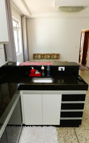 Apartamento à venda com 85m², 3 quartos e 2 vagas Apartamento à venda com 85m², 3 quartos e 2 vagasCozinha