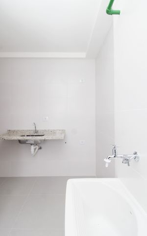 Apartamento à venda com 43m², 2 quartos e sem vagaCozinha e Área de Serviço
