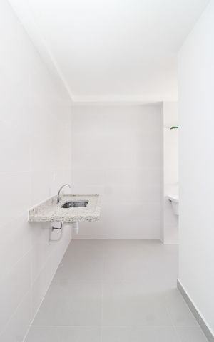 Apartamento à venda com 43m², 2 quartos e sem vagaCozinha e Área de Serviço