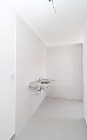 Apartamento à venda com 43m², 2 quartos e sem vagaCozinha e Área de Serviço