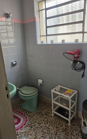 Studio à venda com 355m², 6 quartos e 1 vaga Studio à venda com 355m², 6 quartos e 1 vagaBanheiro 2