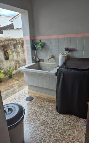 Studio à venda com 355m², 6 quartos e 1 vaga Studio à venda com 355m², 6 quartos e 1 vagaÁrea de Serviço
