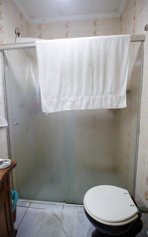 Casa à venda com 157m², 3 quartos e 3 vagasBanheiro
