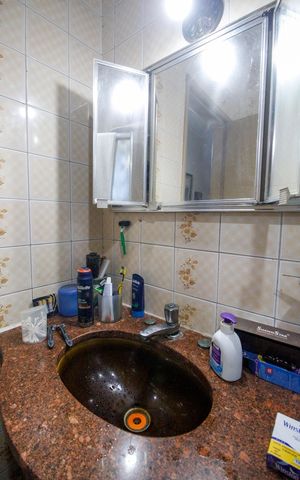 Casa à venda com 157m², 3 quartos e 3 vagasBanheiro