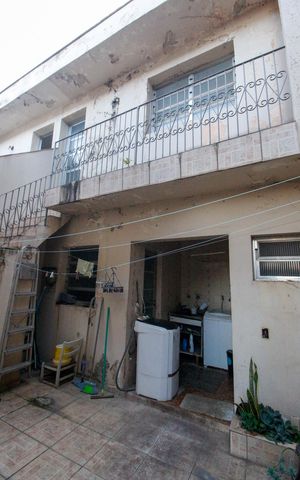 Casa à venda com 157m², 3 quartos e 3 vagasÁrea de Serviço