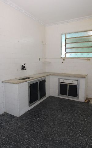 Casa à venda com 153m², 3 quartos e 2 vagasCozinha