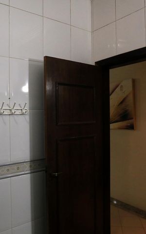 Casa à venda com 579m², 6 quartos e 10 vagas Casa à venda com 579m², 6 quartos e 10 vagasBanheiro 2