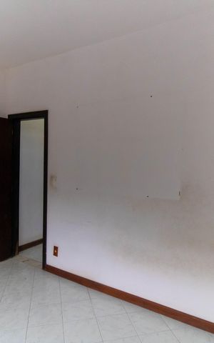 Casa à venda com 360m², 6 quartos e 4 vagas Casa à venda com 360m², 6 quartos e 4 vagasQuarto 2