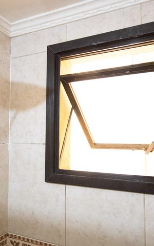 Apartamento à venda com 57m², 2 quartos e 1 vaga Apartamento à venda com 57m², 2 quartos e 1 vagaBanheiro
