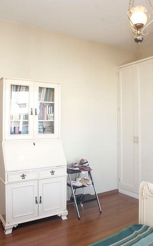 Apartamento à venda com 568m², 4 quartos e 2 vagasQuarto 2