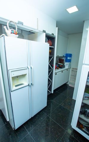 Apartamento à venda com 412m², 5 quartos e 2 vagasCozinha