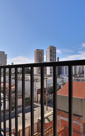 Apartamento à venda com 36m², 2 quartos e sem vaga Apartamento à venda com 36m², 2 quartos e sem vagaVaranda da Sala