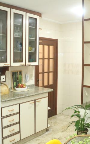 Apartamento para alugar com 145m², 3 quartos e 1 vagaCozinha