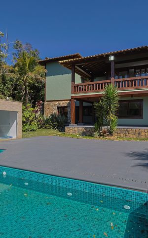 Casa de condomínio à venda com 670m², 6 quartos e 6 vagas Casa de condomínio à venda com 670m², 6 quartos e 6 vagasÁrea comum - Piscina
