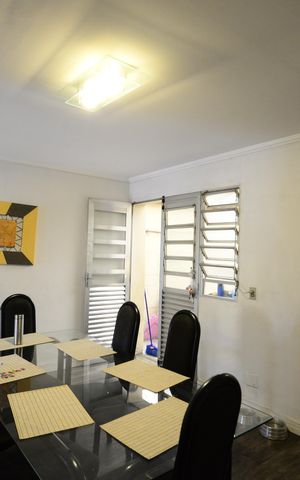 Casa à venda com 240m², 4 quartos e 1 vaga Casa à venda com 240m², 4 quartos e 1 vagaSala de Jantar