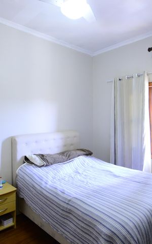 Casa à venda com 240m², 4 quartos e 1 vaga Casa à venda com 240m², 4 quartos e 1 vagaSuíte