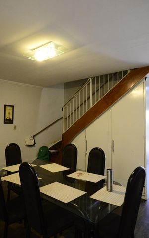 Casa à venda com 240m², 4 quartos e 1 vaga Casa à venda com 240m², 4 quartos e 1 vagaSala de Jantar