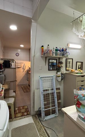 Apartamento à venda com 90m², 3 quartos e 1 vaga Apartamento à venda com 90m², 3 quartos e 1 vagaÁrea de serviço