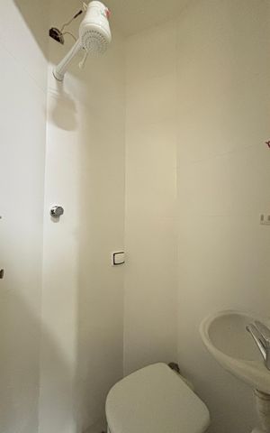 Apartamento à venda com 90m², 3 quartos e 1 vaga Apartamento à venda com 90m², 3 quartos e 1 vagaBanheiro de Serviço