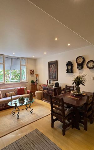 Apartamento à venda com 90m², 3 quartos e 1 vaga Apartamento à venda com 90m², 3 quartos e 1 vagaSala
