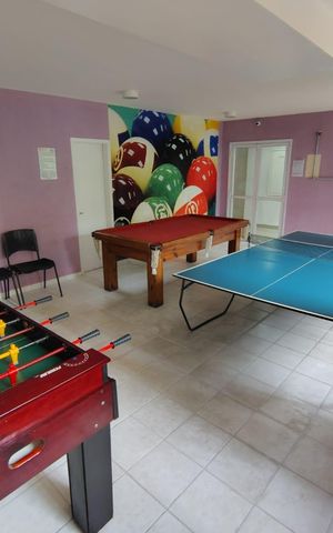 Apartamento à venda com 76m², 3 quartos e 1 vaga Apartamento à venda com 76m², 3 quartos e 1 vagaÁrea comum - Sala de jogos