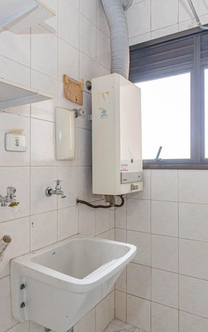Apartamento para alugar com 76m², 3 quartos e 1 vagaÁrea de Serviço