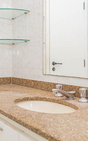 Apartamento para alugar com 76m², 3 quartos e 1 vagaBanheiro Social