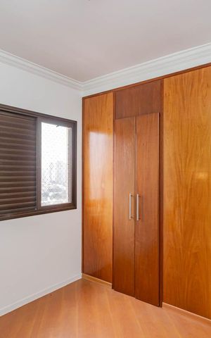 Apartamento para alugar com 76m², 3 quartos e 1 vagaQuarto 3