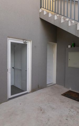 Apartamento à venda com 105m², 3 quartos e 2 vagas Apartamento à venda com 105m², 3 quartos e 2 vagasÁrea Comum