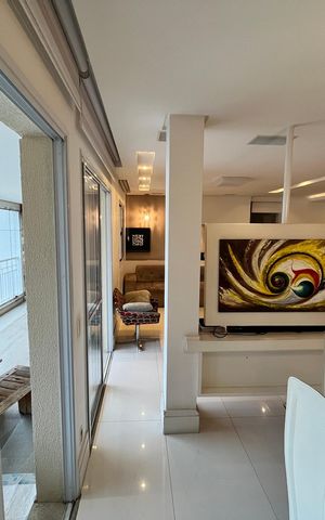 Apartamento à venda com 144m², 3 quartos e 2 vagasSala