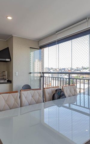 Apartamento à venda com 67m², 2 quartos e 1 vagaVaranda