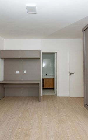 Apartamento à venda com 325m², 3 quartos e 4 vagasSuíte 1