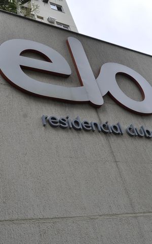 Apartamento à venda com 70m², 3 quartos e 1 vagaFachada 