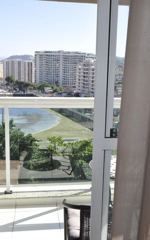 Apartamento à venda com 70m², 3 quartos e 1 vagaVaranada Sala