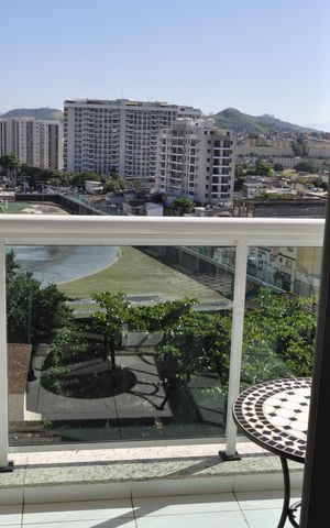 Apartamento à venda com 70m², 3 quartos e 1 vagaVaranada Sala