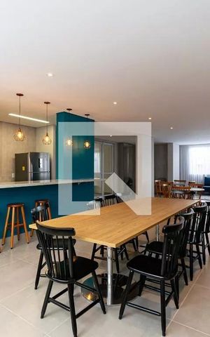 Apartamento para alugar com 48m², 2 quartos e 1 vaga Apartamento para alugar com 48m², 2 quartos e 1 vagaÁrea comum - Salão de festas