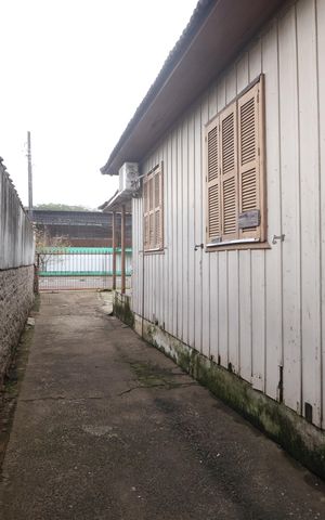 Casa à venda com 160m², 2 quartos e 3 vagasÁrea externa