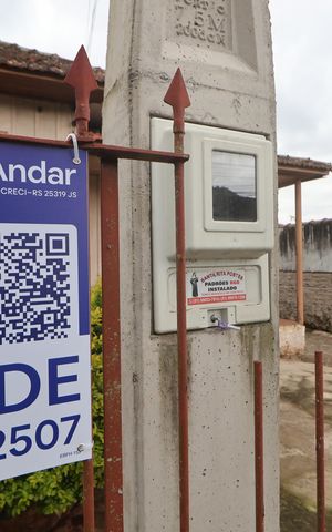 Casa à venda com 160m², 2 quartos e 3 vagasPlaca