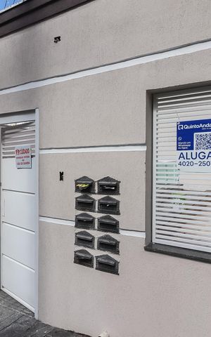 Casa de condomínio para alugar com 68m², 2 quartos e 2 vagasFachada