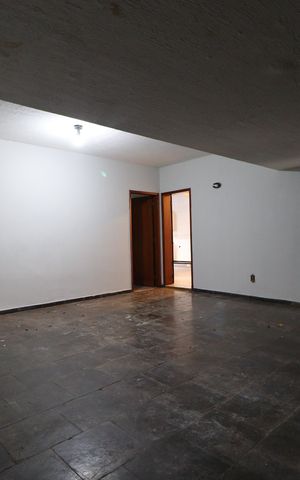 Casa para alugar com 400m², 4 quartos e 2 vagasGaragem